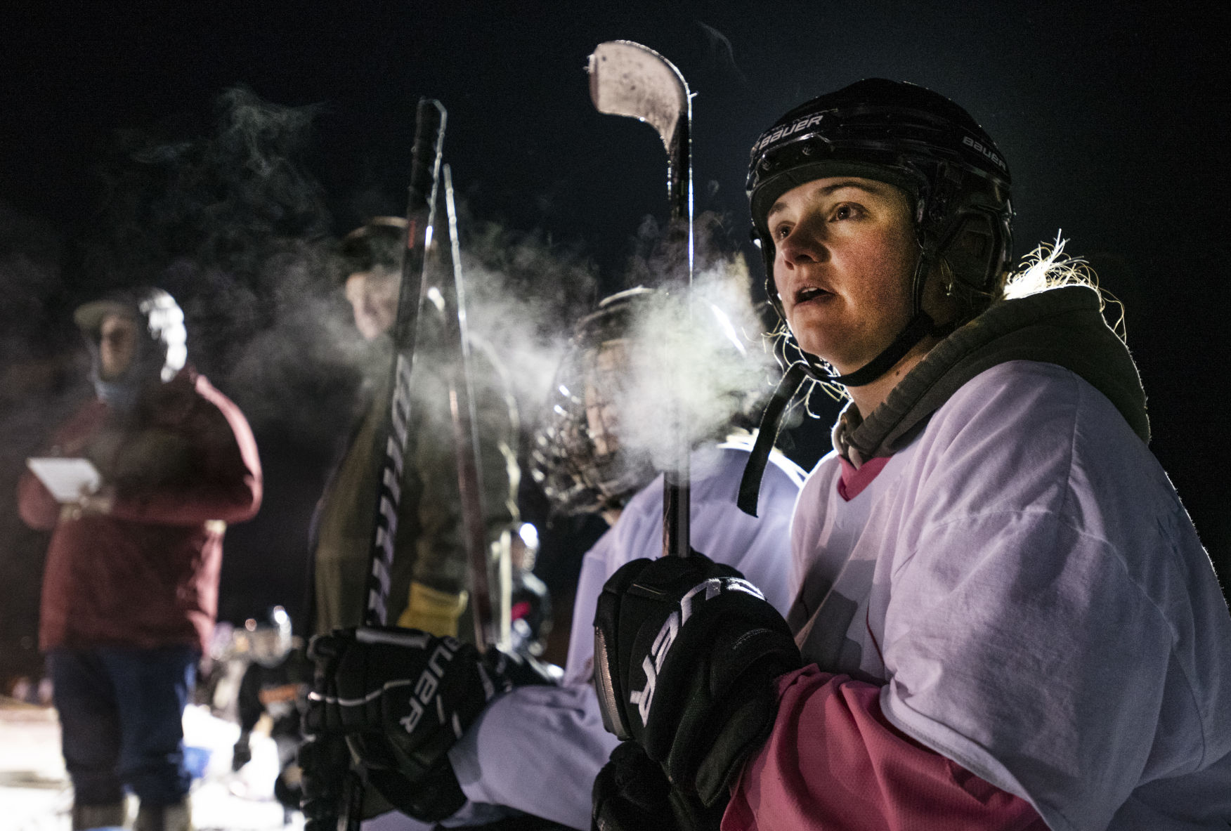021719-news-pond-hockey-2.jpg
